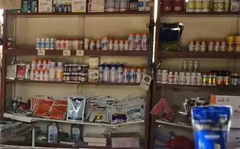 隔邻农资店为啥生意好？(图1)